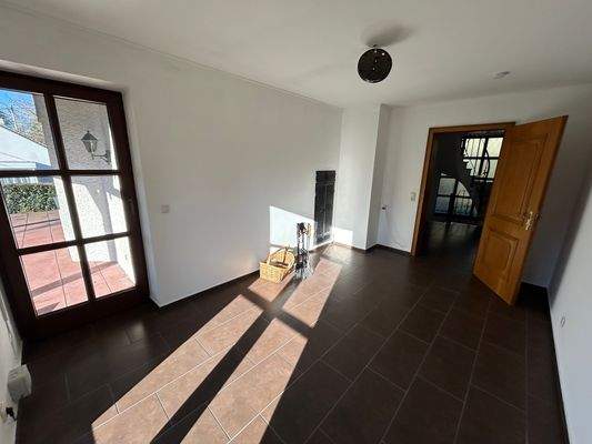 IMG_4491_EG kleines Zimmer.jpeg