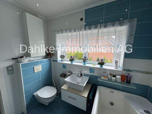 Badezimmer EG, Bild 2