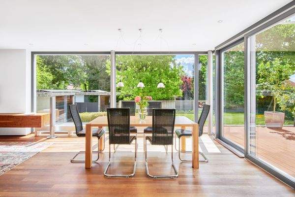 Wunderbare Gartenblicke