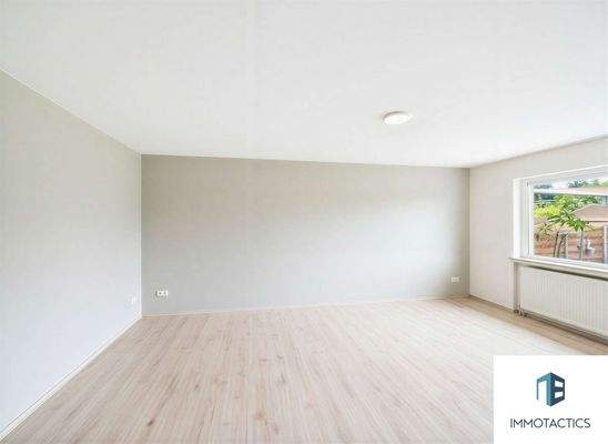 Wohnzimmer EG - leer