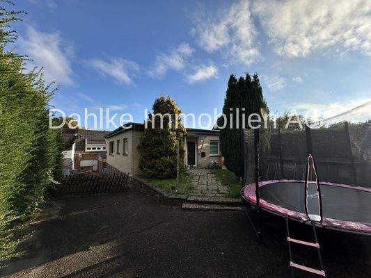 Außenbereich Bungalow, Bild 1 