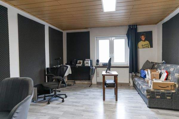 Wohneinheit 2 - DG - Arbeitszimmer