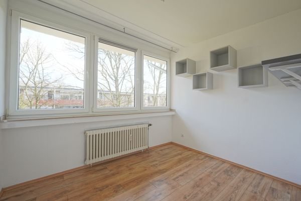 Kinder- oder Arbeitszimmer 
