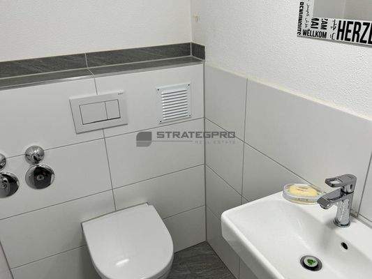 Gäste Toilette KG