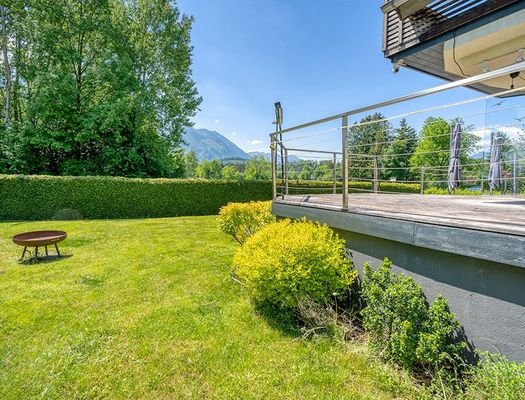 HP4-Einfamilienhaus-Leopoldskron-Moos-Terrasse