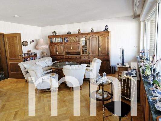 Wohn- / Esszimmer OG