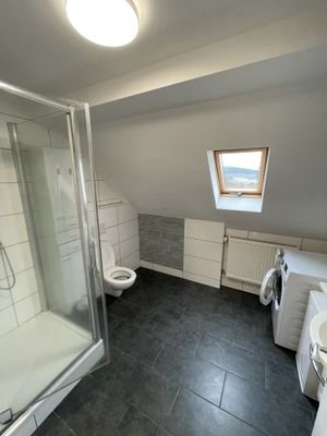 Duschbad im DG