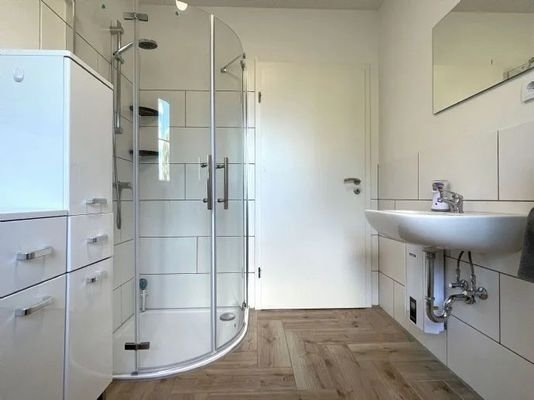 Badezimmer EG