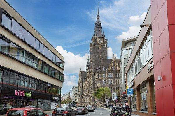 ... mitten in Wuppertal-Elberfeld