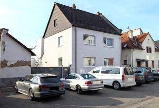Straßenansicht
