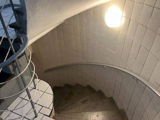 Sonnenstraße 6 Treppenhaus