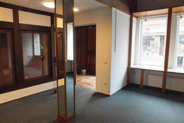 Laden Eingangsbereich