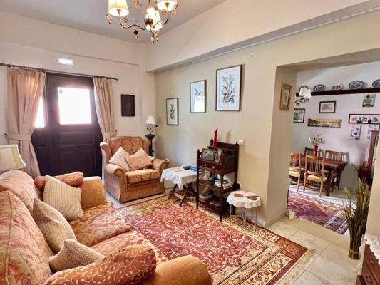 Kreta, Latsida: Charmantes Dorfhaus mit Garten zu verkaufen