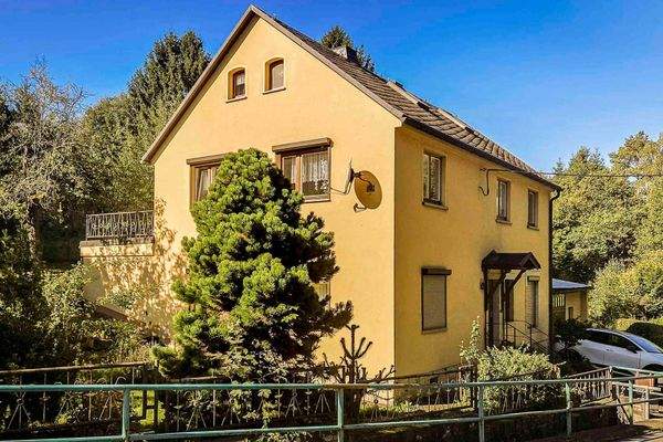 Hausansicht straßenseitig 04