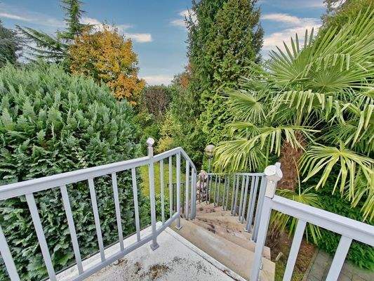 Treppe in den Garten