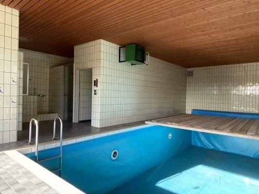 Schwimmbad 