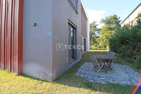 Furnished Detached Villa in Nature in Döşemealtı Antalya