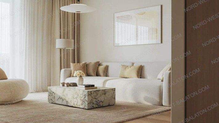 Wohn-/Esszimmer mit offener Küche