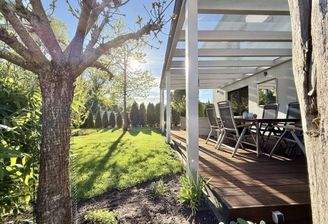 überdachte Terrasse