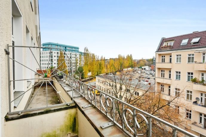 Wohnung mit Blick in Spreestadt Charlottenburg