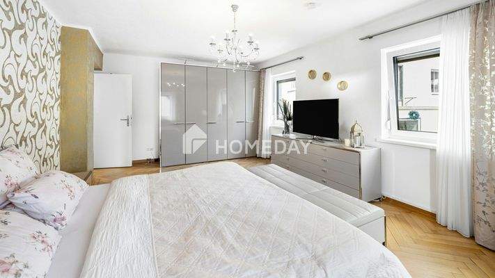 1. OG Schlafzimmer 2