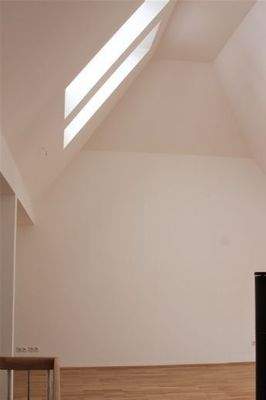 Dachflächenfenster im Dachfirst 