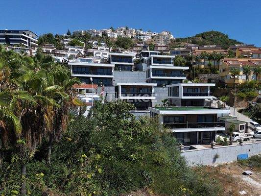 Villas with Private Pool and 24/7 Security in Alanya