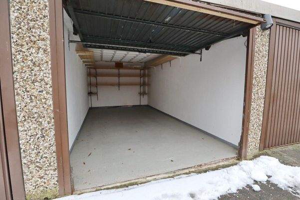 Garage (2)