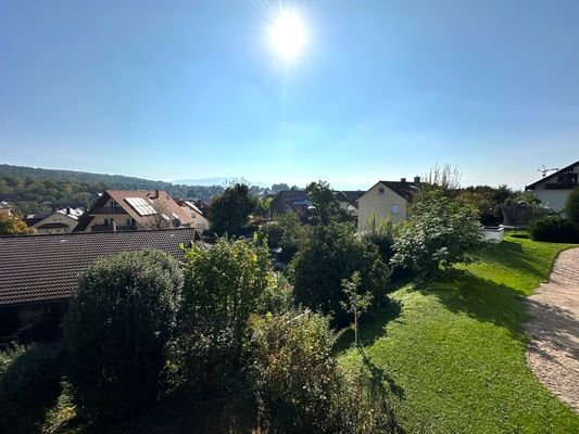 4. Ausblick Terrasse.jpg