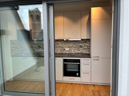 Dachterrasse mit Blick zur Küche