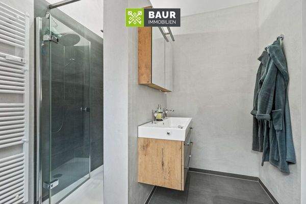 Dachspitz Badezimmer 2017 Blick Bodengleiche Dusche