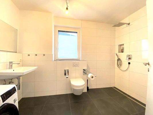 Bad im Erdgeschoß
