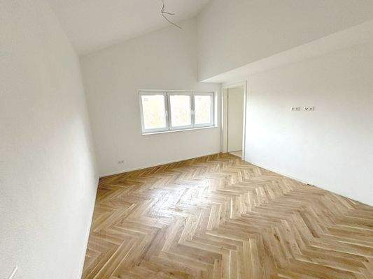 Master Bedroom mit Bad en suite