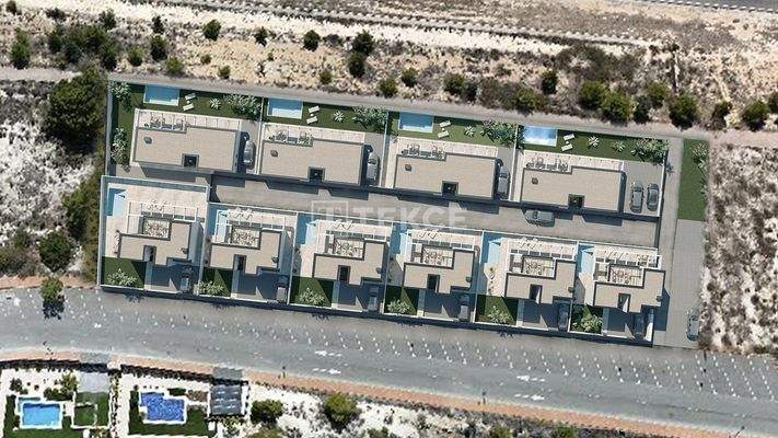 Sea View Villas with Luxurious Features in Finestrat