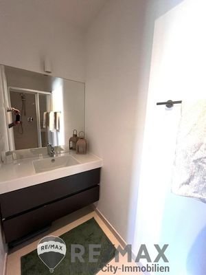 33 UG - Badezimmer Arbeitszimmer