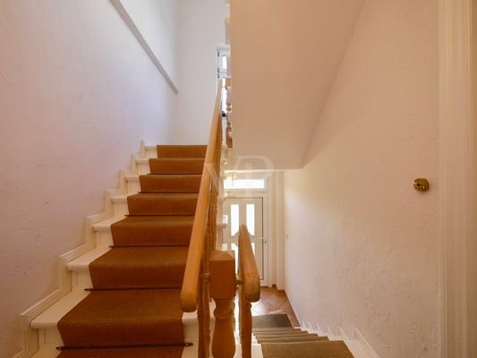 gepflegter Hausflur