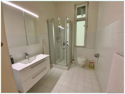 Duschbad Erdgeschoss