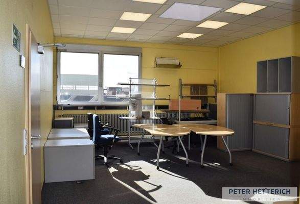 Großraumbüro/Werkstatt 2.OG Raum 3