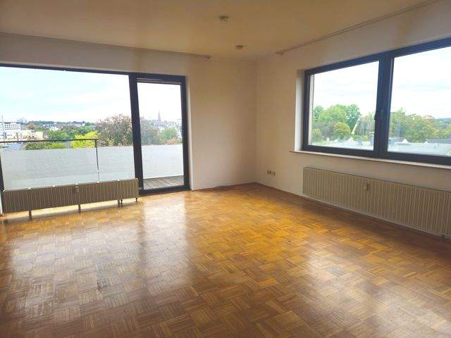2 Zimmer-Wohnung mit tollem Blick über Lüdenscheid (Aufzug im Haus) - Foto 1