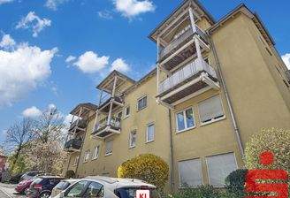 KI generiert, Außenansicht