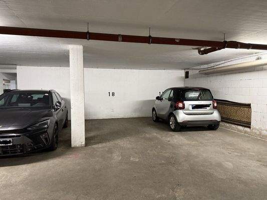 Blick zum TG-Stellplatz