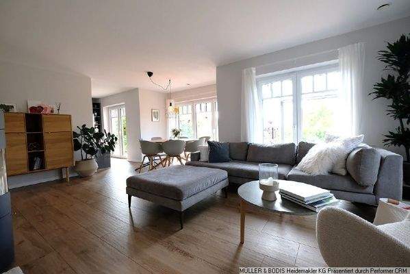 Wohn- und Essbereich