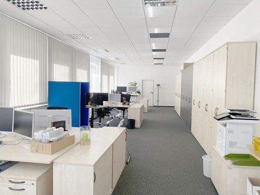 Beispiel Gemeinschaftsbüro