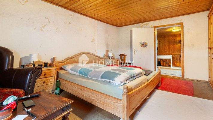 1. OG Schlafzimmer 2