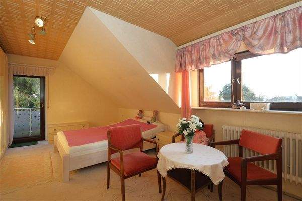 Balkonzimmer Dachgeschoss