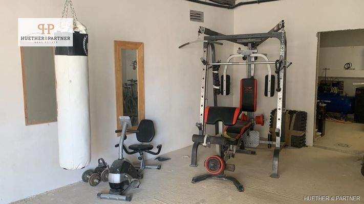 c6ad9879-39c0-4ce5-b09e-6abfbdfe9daf