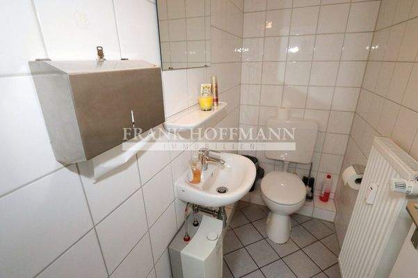 M1108 Sanitär 1 - Büro