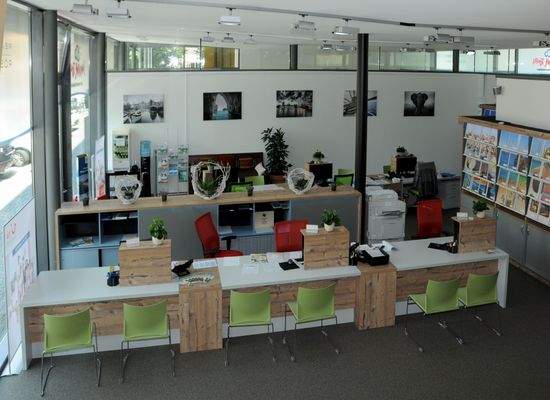 2018 Reisecenter R+Âsslepark B++ro -®wolfgangeffe