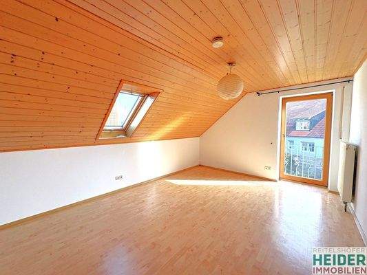 1747 DG Zimmer links