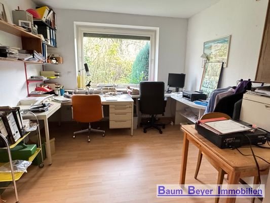  Gäste-/ Arbeitszimmer